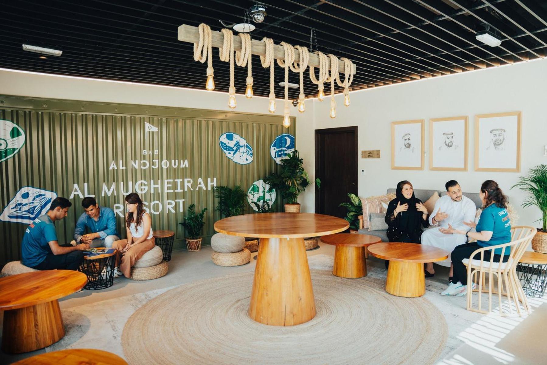 Bab Al Nojoum Al Mugheirah Otel Al Marfaʼ Dış mekan fotoğraf